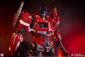 Optimus Prime (Deluxe)