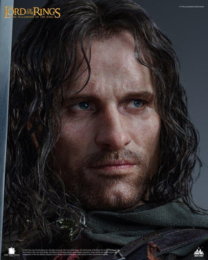 Aragorn Hyperreal Statue