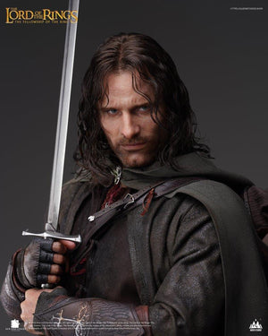 Aragorn Hyperreal Statue