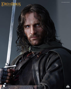 Aragorn Hyperreal Statue